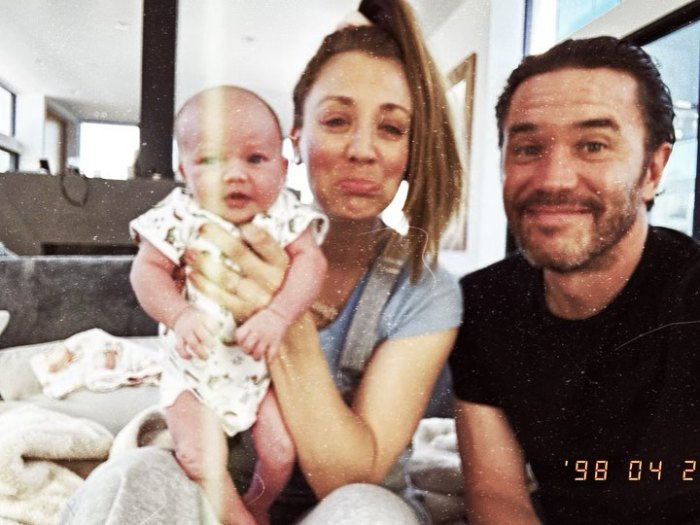   Kaley Cuoco comemora 1º aniversário com o namorado Tom Pelphrey:'Eternally Grateful for You'