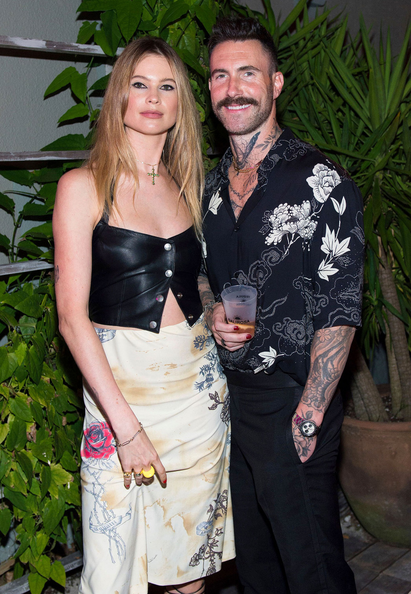 Adam Levine e Behati Prinsloo são vistos juntos pela primeira vez após acusações de caso