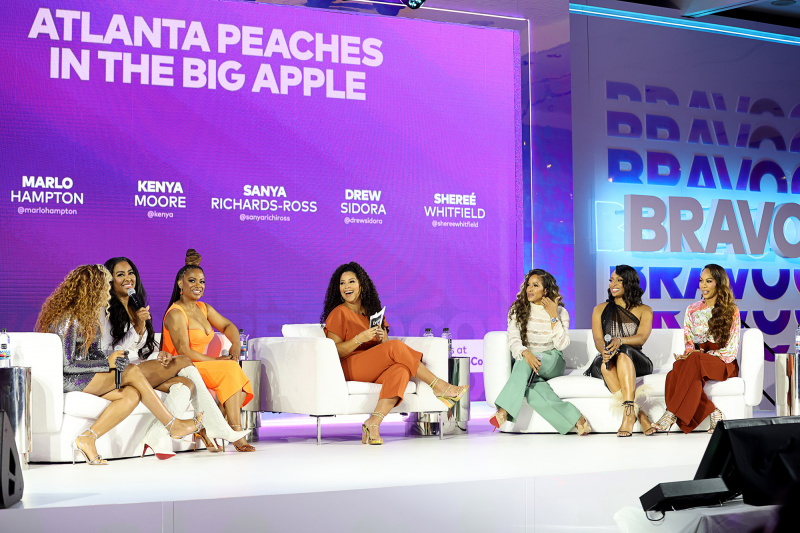  Kandi Burress, Kenya Moore e mais 'RHOA' Stars Shade Sheree Whitfield's New Man como a temporada 'Crazy' começa