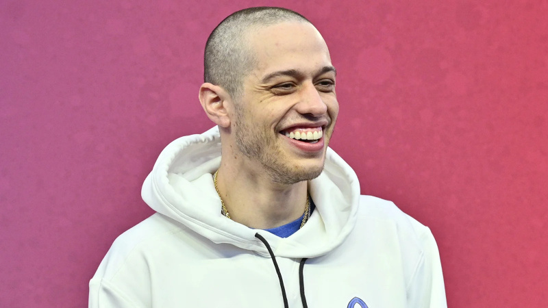 Pete Davidson apresentará o 'Saturday Night Live' pela primeira vez desde a partida da série