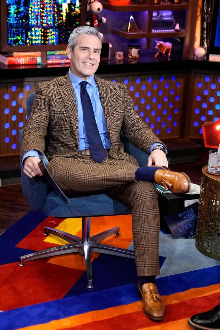 Andy Cohen Tom Sandoval Shell de si mesmo durante a reunião das regras da bomba