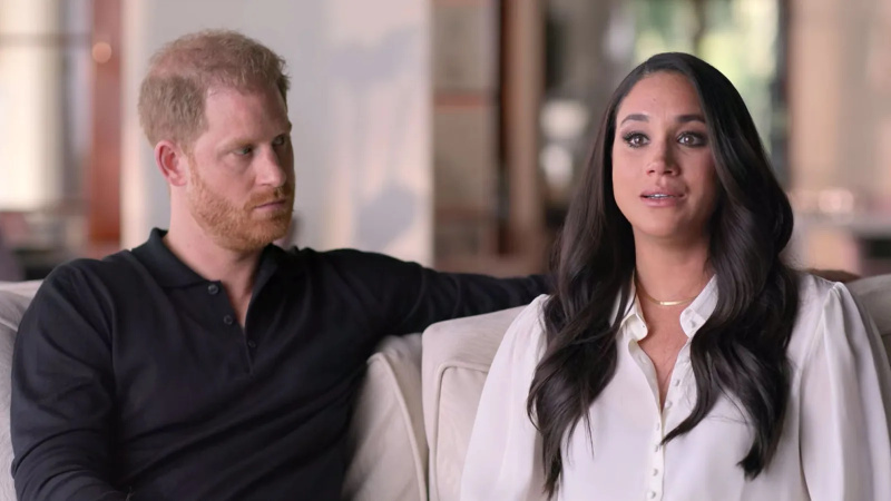Príncipe Harry diz que estresse processual causou aborto espontâneo de Meghan Markle