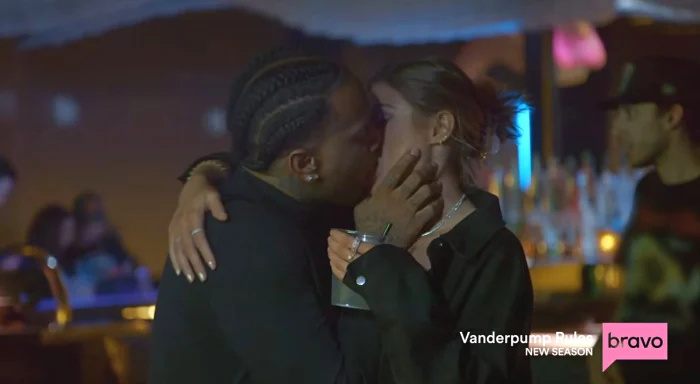   Garcelle Beauvais reage ao filho Oliver's Debut on 'Vanderpump Rules' After Raquel Leviss Fling: 'Keep Me Out of It'