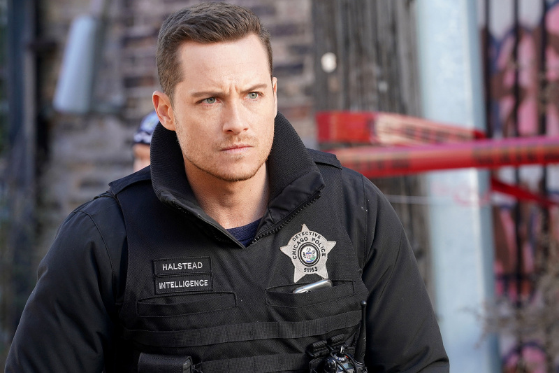   Jesse Lee Soffer confirma saída da 10ª temporada de Chicago PD