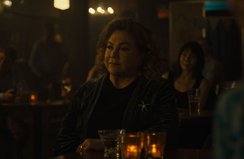 Kathleen Turner fala sobre o jarro de juramento