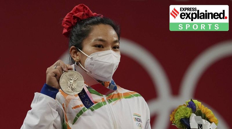 Jogos Olímpicos de Tóquio 2020, mirabai chanu, mirabai chanu ganha modelo de prata, primeira medalha indiana nos Jogos Olímpicos de Tóquio