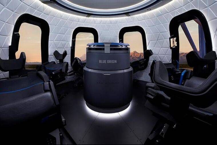 Missão espacial Jeff Bezos, espaço Jeff Bezos, Jeff Bezos, lançamento espacial Blue Origin, Indian Express