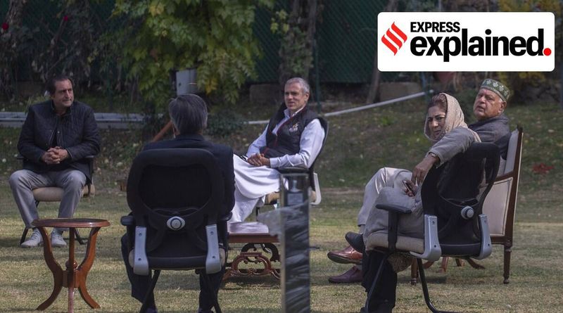 Residentes permanentes da J&K, leis de terras da J&K, explicações sobre as leis de terras da J&K, demografia da J&K, demografia religiosa da J&K, muçulmanos em J&K, festas Gupkar, Indian Express