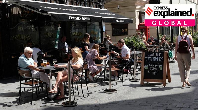 Explicado: Quão eficaz é o esquema 'Eat Out to Help Out' do Reino Unido para ajudar restaurantes?