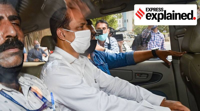 Explicado: como a polícia de Mumbai restabeleceu o Sachin Waze após 16 anos, apesar de uma ordem judicial