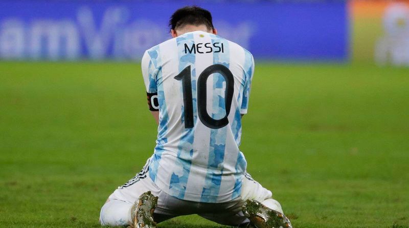 Lionel Messi, Lionel Messi na final da Copa América, Lionel Messi argentina x brasil, lionel messi primeiro troféu internacional, lionel messi emocional