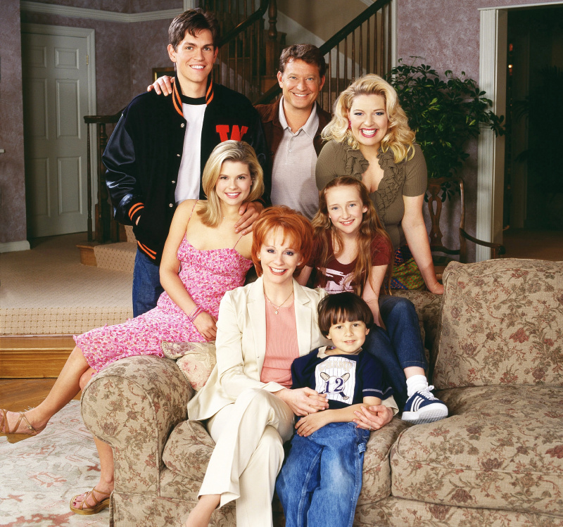   Reba elenco Onde Eles Estão Agora