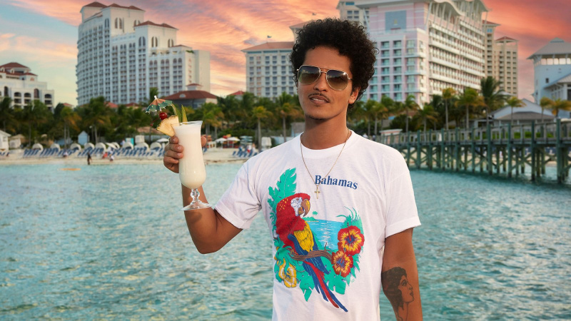 Bruno Mars se apresenta no Baha Mar Resort nas Bahamas para celebrar parceria com o SelvaRey Rum