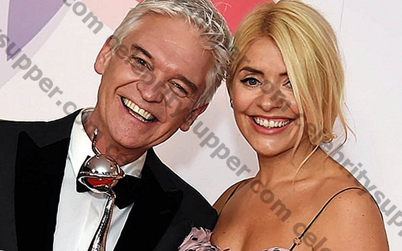 Phillip Schofield e Holly Willoughby recebem £ 150.000 adicionais por cada meia hora extra desta manhã
