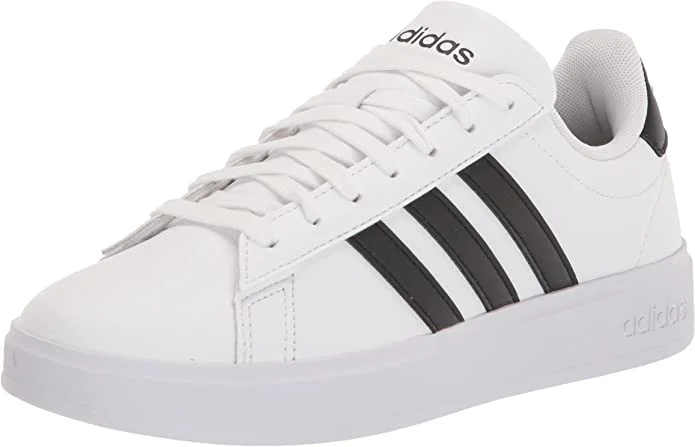 tênis Adidas