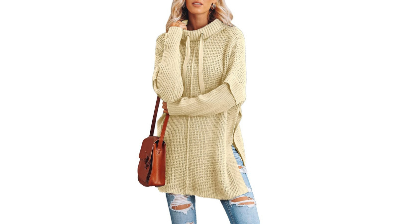 Este suéter com capuz está levando a moda aconchegante a um novo nível
