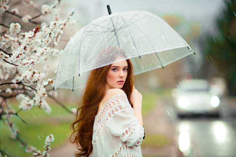   Mulher-na-primavera-chuva-fotografia