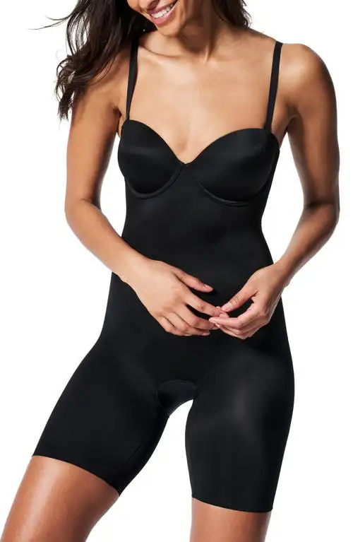   SPANX® Suit Your Fancy Strapless Cupped Mid Thigh Body em Very Black na Nordstrom, tamanho X-Small
