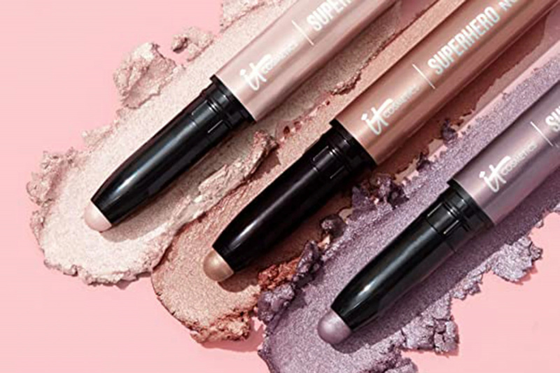   Bastão de sombra IT Cosmetics