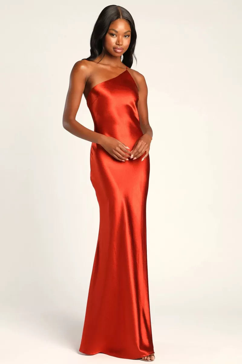   vestido de um ombro ferrugem