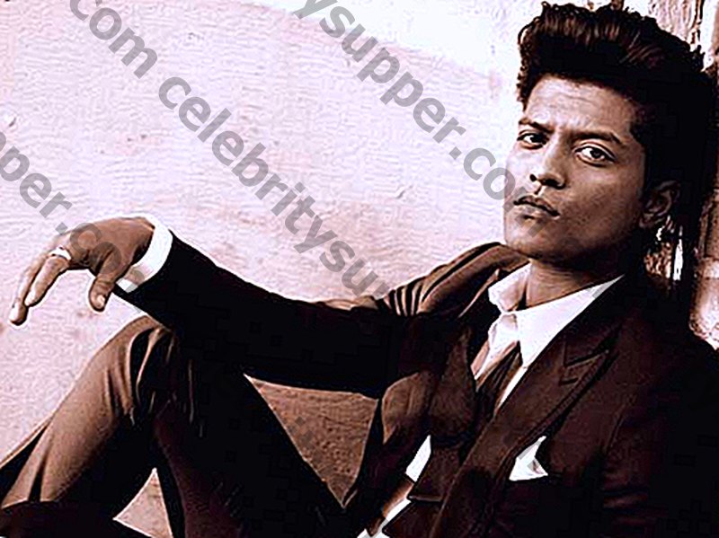 Fortuna de Bruno Mars 2019.