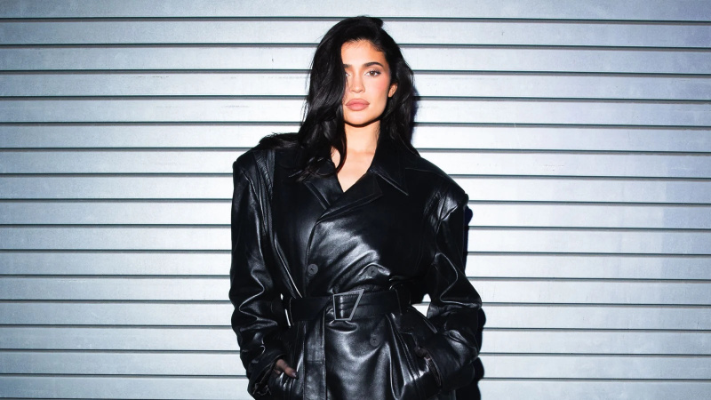   sapatilhas de balé kylie-jenner-gold