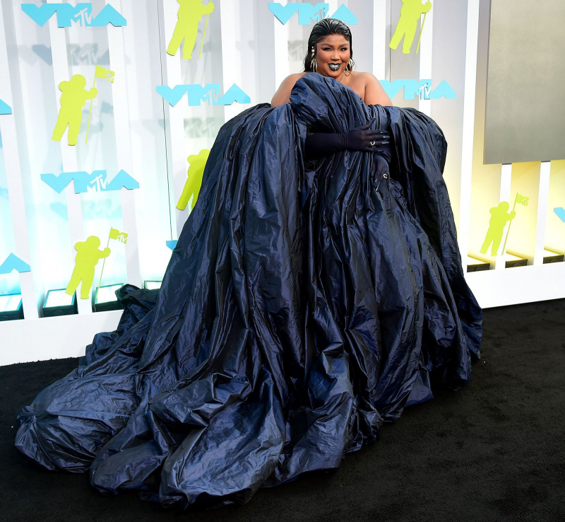   Lizzo Red Carpet MTV Movie TV Awards 2022