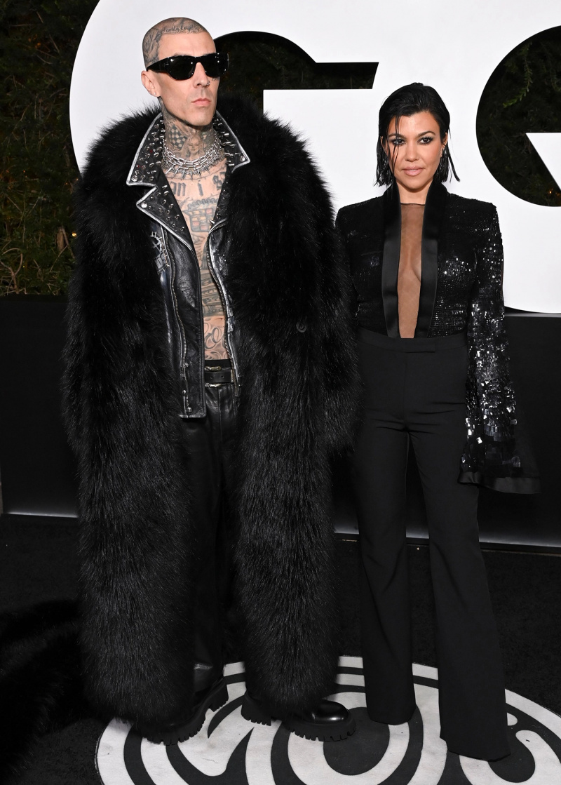   As declarações de moda mais loucas de Kourtney Kardashian desde que ficou com Travis Barker